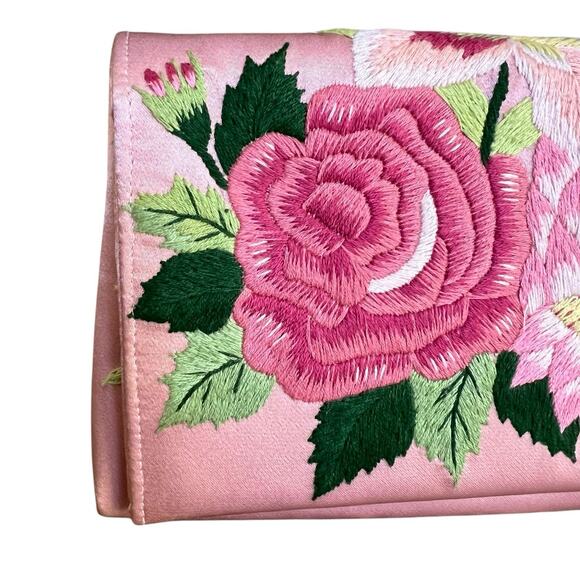 Women's Dolce Vita Pink Satin Embroidered Floral Flap Clutch Wedding Cocktail - Picture 2 of 12